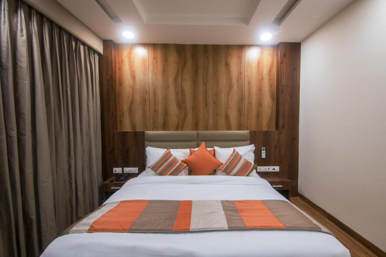 Shivaay Morex- A Vegetarian Hotel Дармсала Экстерьер фото